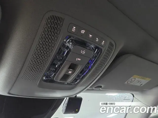 Mercedes-Benz GLE-Class 2023 — Фото 17/20