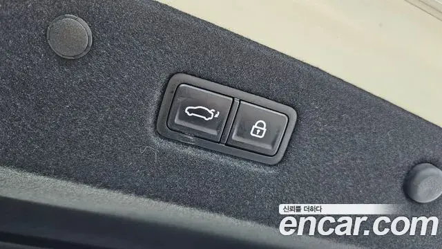 Kia K8 2023 — Photo 23/31