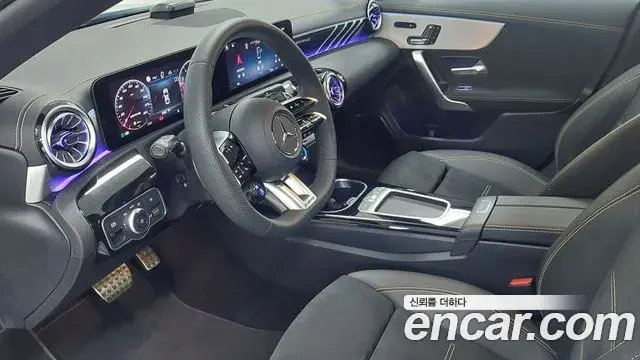 Mercedes-Benz CLA-Class 2025 — Фото 7/17