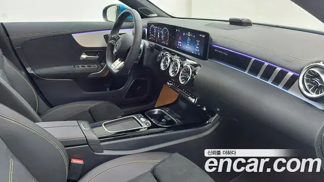 Mercedes-Benz CLA-Class 2025 — Фото 13/17