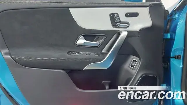 Mercedes-Benz CLA-Class 2025 — Фото 15/17