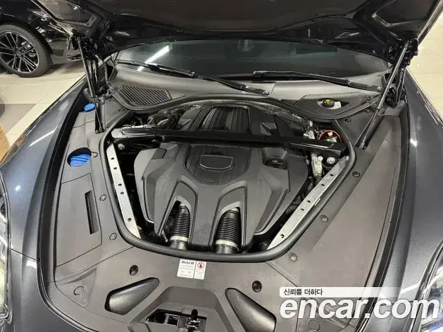 Porsche Panamera 2022 — Photo 10/20
