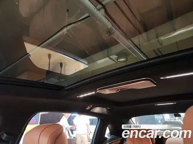Mercedes-Benz S-Class 2022 — Photo 6/20