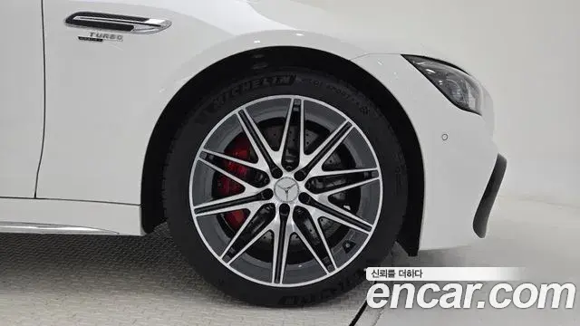 Mercedes-Benz AMG GT 2025 — ფოტო 16/17