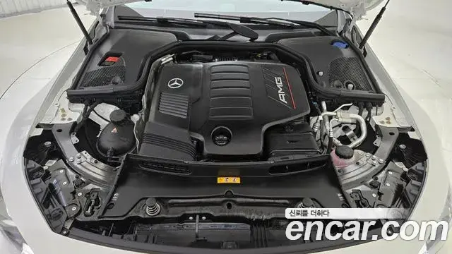 Mercedes-Benz AMG GT 2025 — ფოტო 9/17