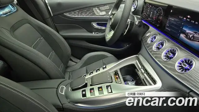 Mercedes-Benz AMG GT 2025 — ფოტო 10/17