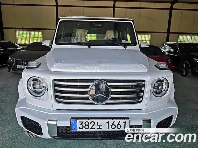 Mercedes-Benz G-Class 2026 — Фото 10/20