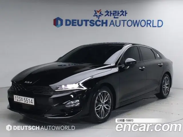 Kia K5 2023 — Photo 8/20
