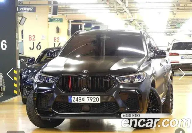 BMW X6M 2021 — ფოტო 18/20