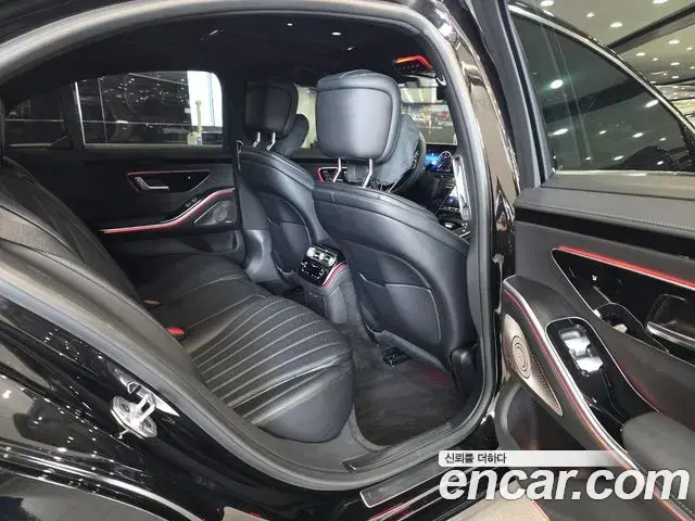 Mercedes-Benz S-Class 2025 — ფოტო 18/20