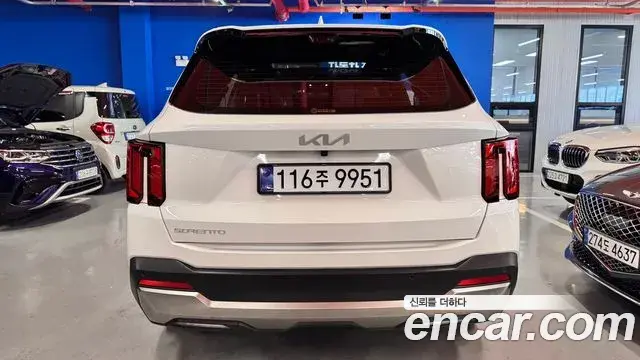 Kia Sorento 2025 — Şəkil 14/20