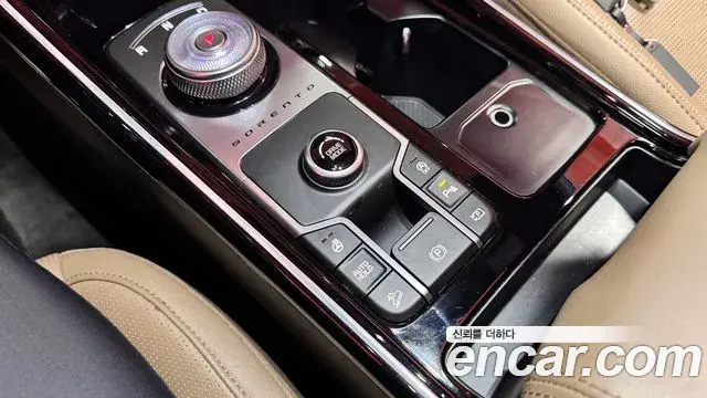 Kia Sorento 2025 — Şəkil 17/20