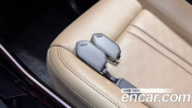 Kia Sorento 2025 — Şəkil 8/20