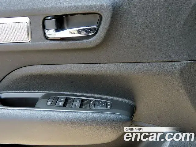 Renault Samsung QM6 2021 — Photo 6/20