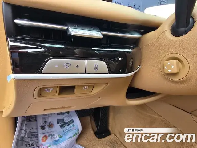 Genesis G80 2024 — Şəkil 12/20
