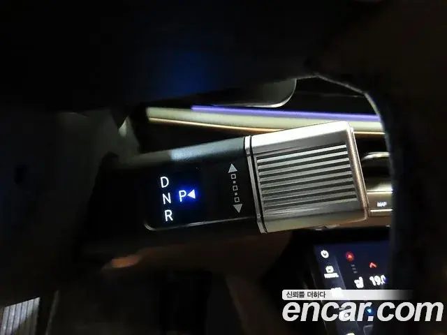 Hyundai Grandeur Hybrid 2024 — Şəkil 9/20