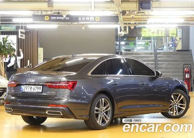 Audi A6 2022 — Фото 1/20