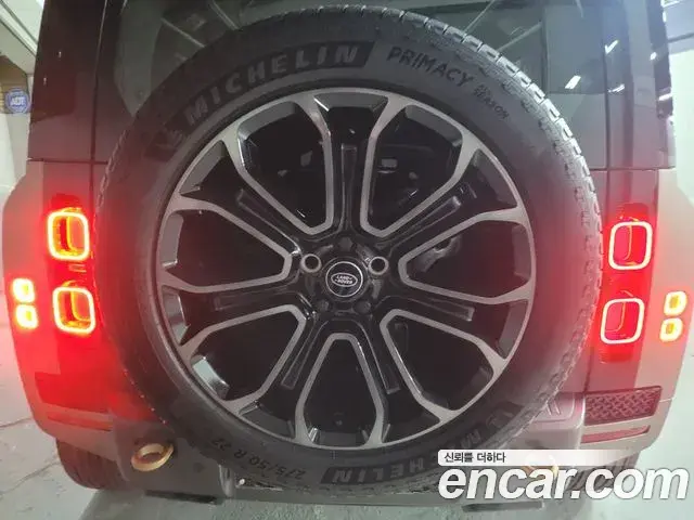 Land Rover Defender 2025 — Şəkil 12/20