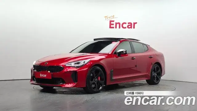 Kia Stinger 2022 — Фото 20/20