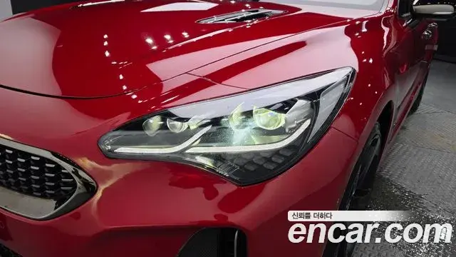 Kia Stinger Meister 2022 — Photo 36/39