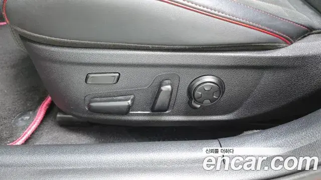 Kia Stinger Meister 2022 — Photo 38/39