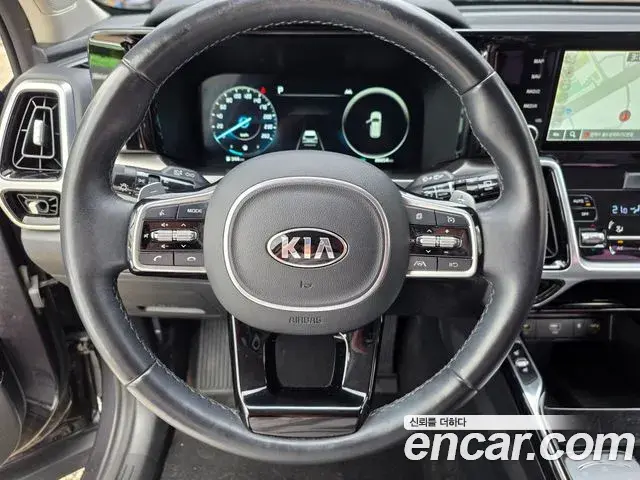Kia Sorento 2020 — Фото 13/20