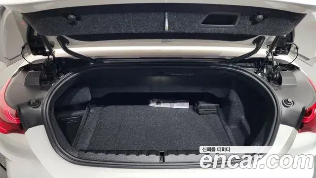 BMW 4 Series 2025 — Photo 18/20