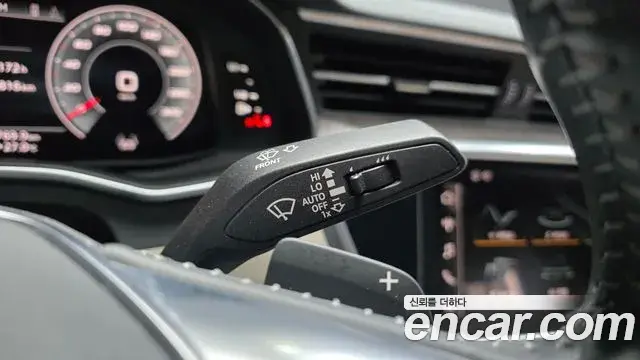 Audi A6 2021 — Şəkil 27/33
