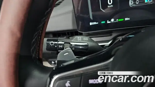 Kia Carnival 2024 — Photo 4/44