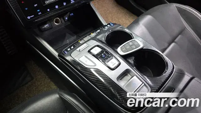 Hyundai Tucson Hybrid 2021 — Şəkil 14/32
