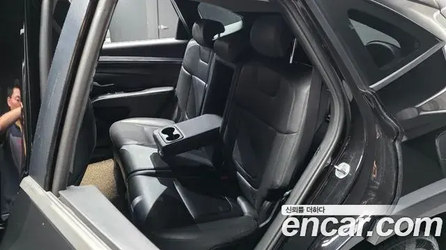 Hyundai Tucson Hybrid 2021 — Şəkil 27/32