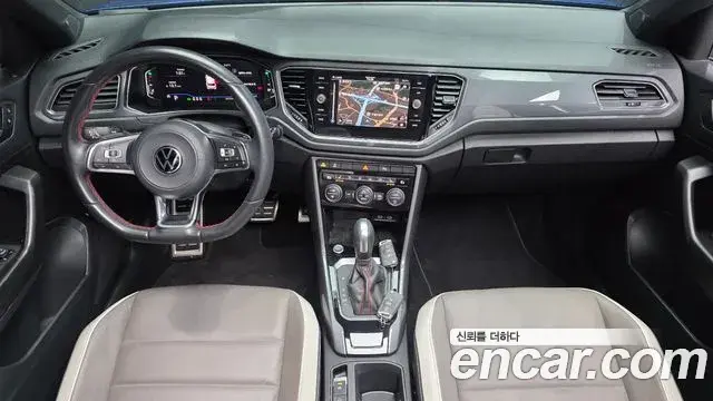 Volkswagen T-Roc 2022 — Photo 7/31