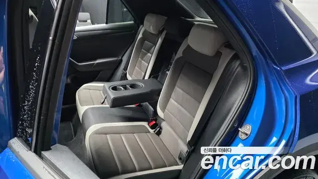 Volkswagen T-Roc 2022 — Photo 30/31