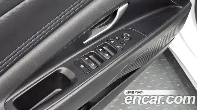 Hyundai Avante 2023 — Фото 19/20