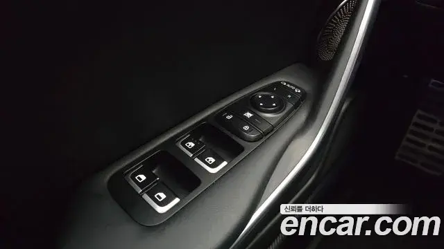 Kia Stinger 2018 — Photo 16/36