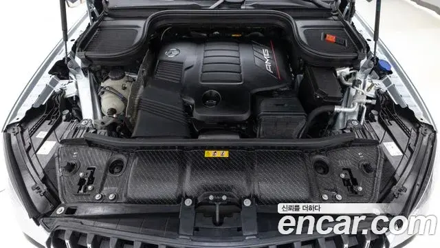 Mercedes-Benz GLE-Class 2025 — Фото 5/20