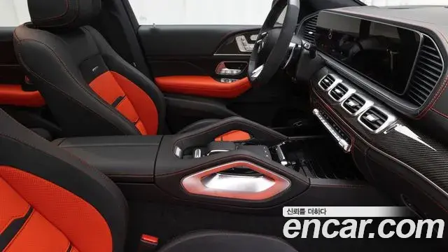 Mercedes-Benz GLE-Class 2025 — Фото 8/20