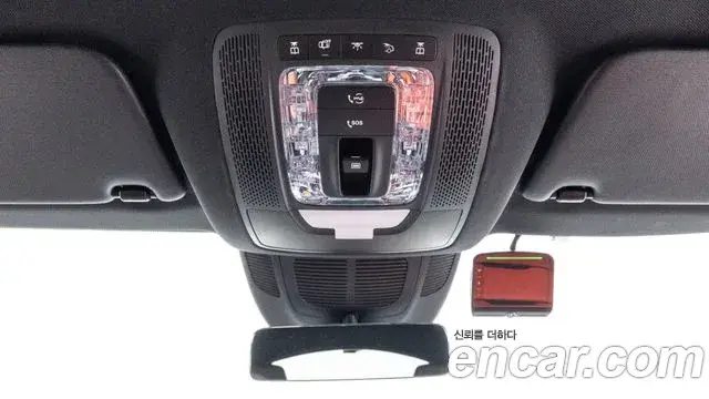 Mercedes-Benz GLE-Class 2025 — Фото 17/20