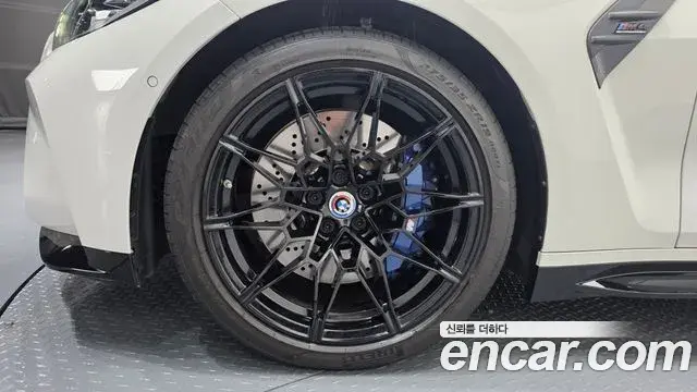 BMW M4 2023 — Şəkil 29/31