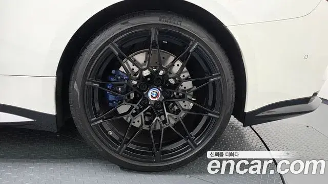BMW M4 2023 — Şəkil 22/31
