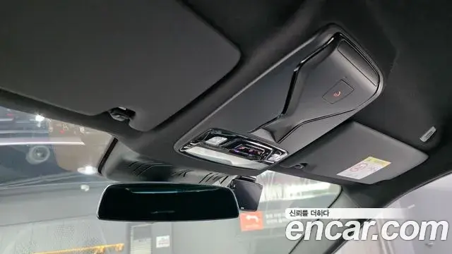 BMW M4 2023 — Şəkil 7/31