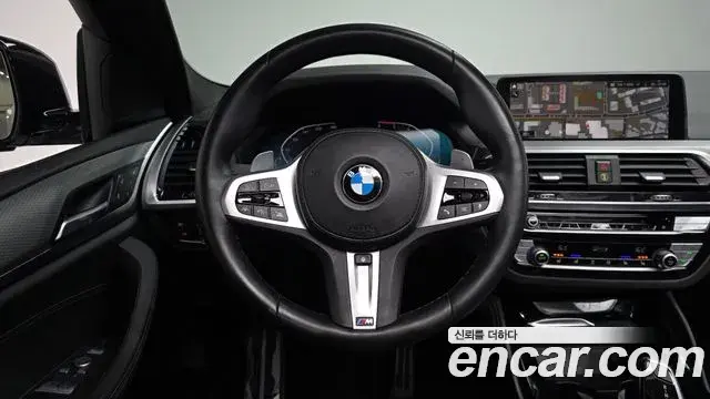 BMW X4 2021 — Фото 12/20