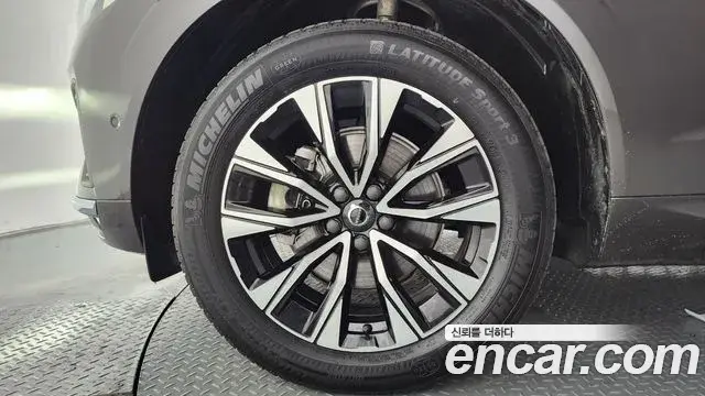 Volvo XC60 2024 — Şəkil 9/35