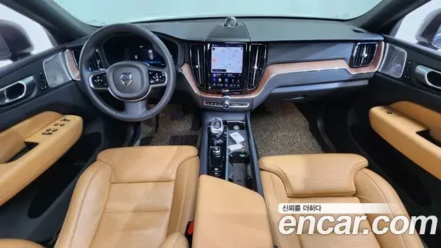 Volvo XC60 2024 — Şəkil 5/35