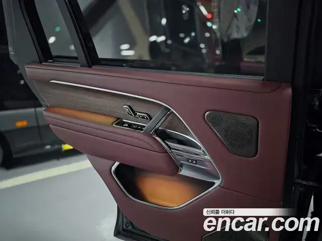 Land Rover Range Rover 2022 — Şəkil 16/17