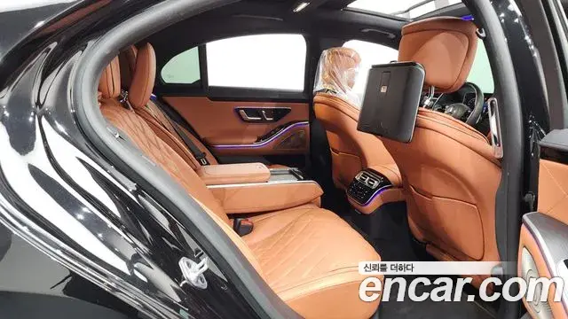 Mercedes-Benz S-Class 2022 — Фото 10/20