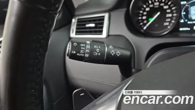 Land Rover Discovery Sport 2018 — Şəkil 2/32