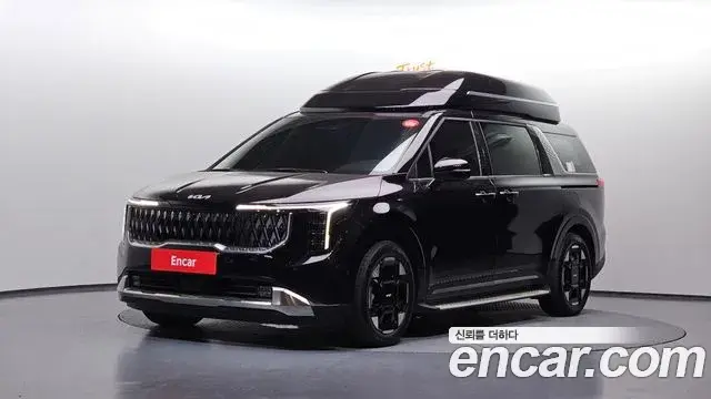 Kia Carnival 2025 — Фото 1/20