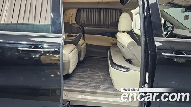Kia Carnival 2025 — Фото 11/20