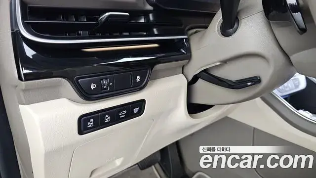 Kia Carnival 2025 — Photo 21/30